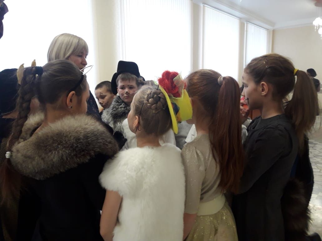 Бүген Саба район мәдәният йортында Шәүкәт Биктимеров исемендәге VIII балалар театр конкурсы үтә