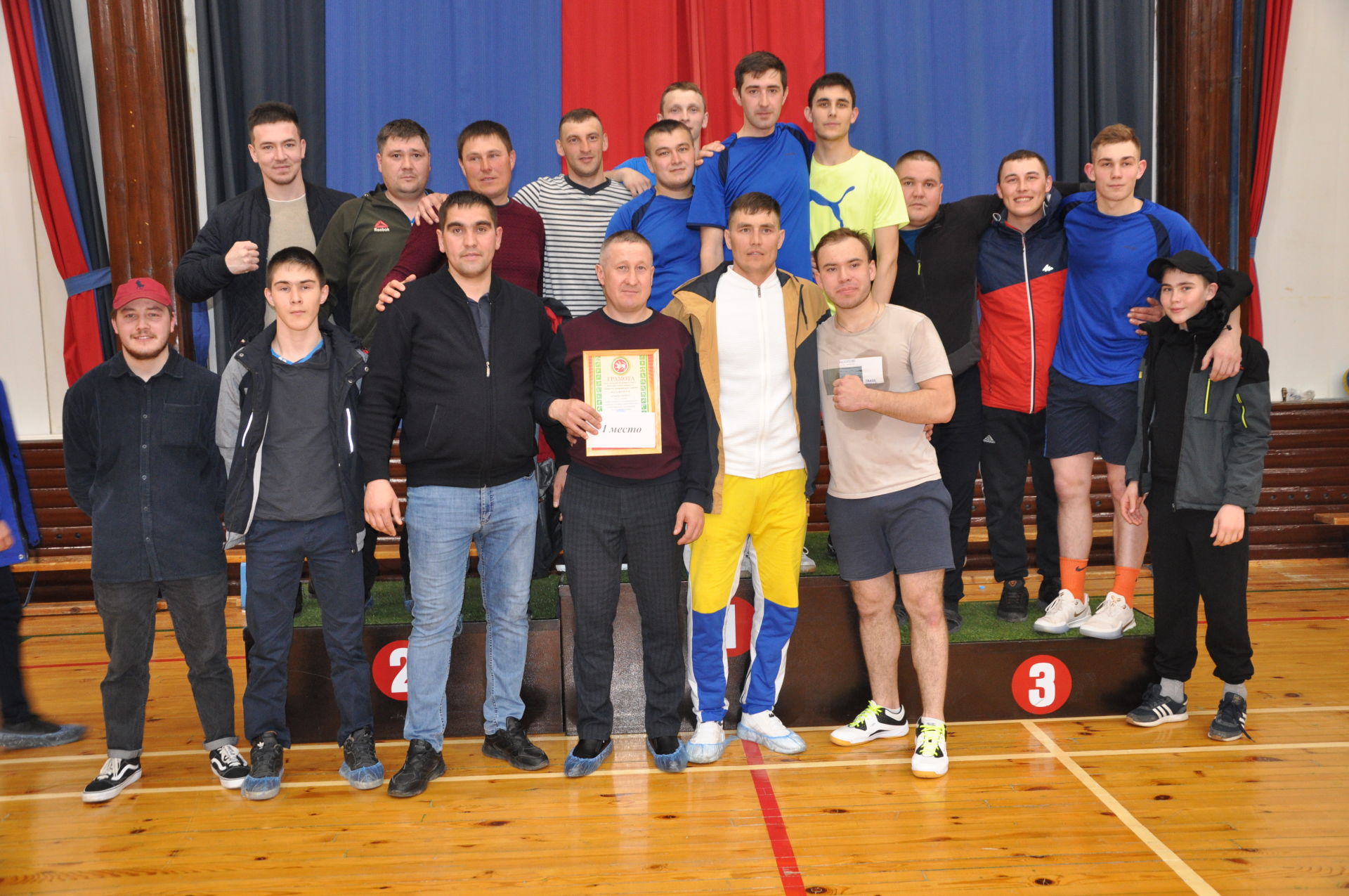 Саба муниципаль районының волейбол буенча хезмәт коллективлары һәм авыл җирлекләре ир-ат командалары арасында Кубогы финалы тәмамланды