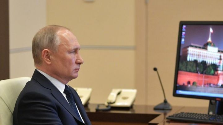 Владимир Путин: Алдагы 2-3 атна Covid-19 белән көрәштә хәлиткеч вакыт булачак