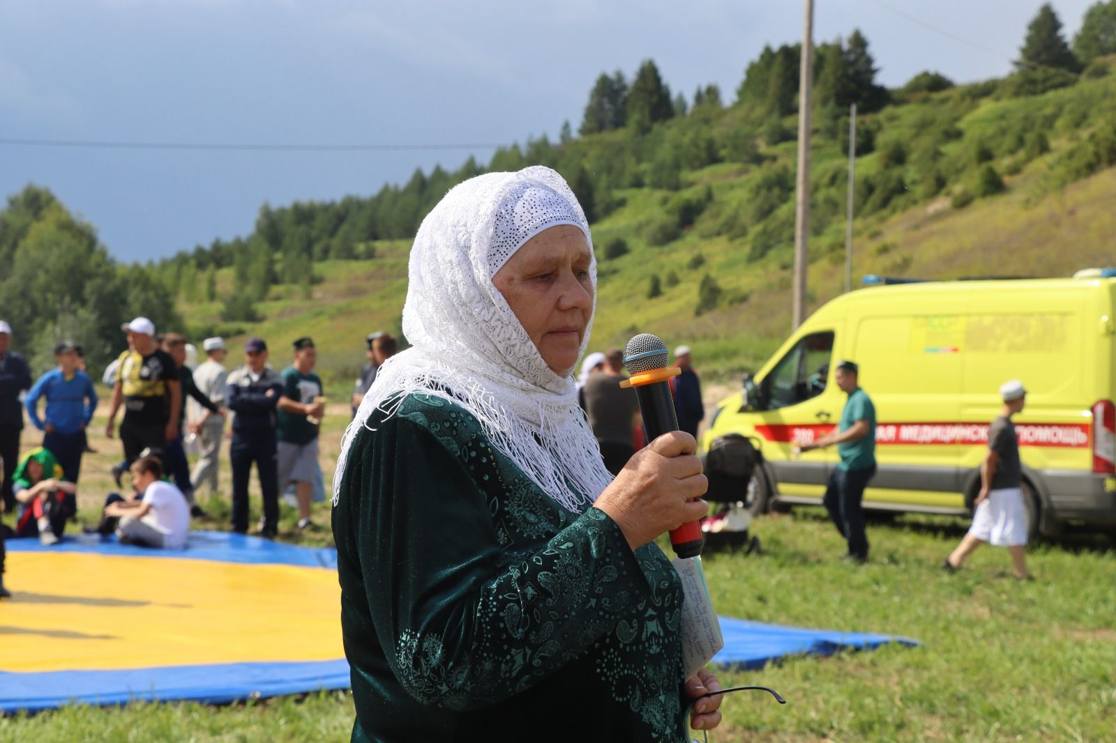 Узган Якшәмбедә Эзмә авыл җирлегенең Иләбәр авылы болынында Мөселманнар Сабантуе булып узды