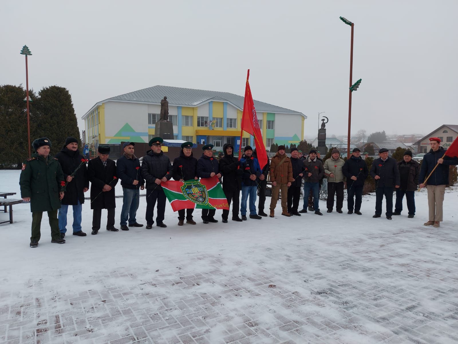 3 нче декабрь - Билгесез солдат көне.