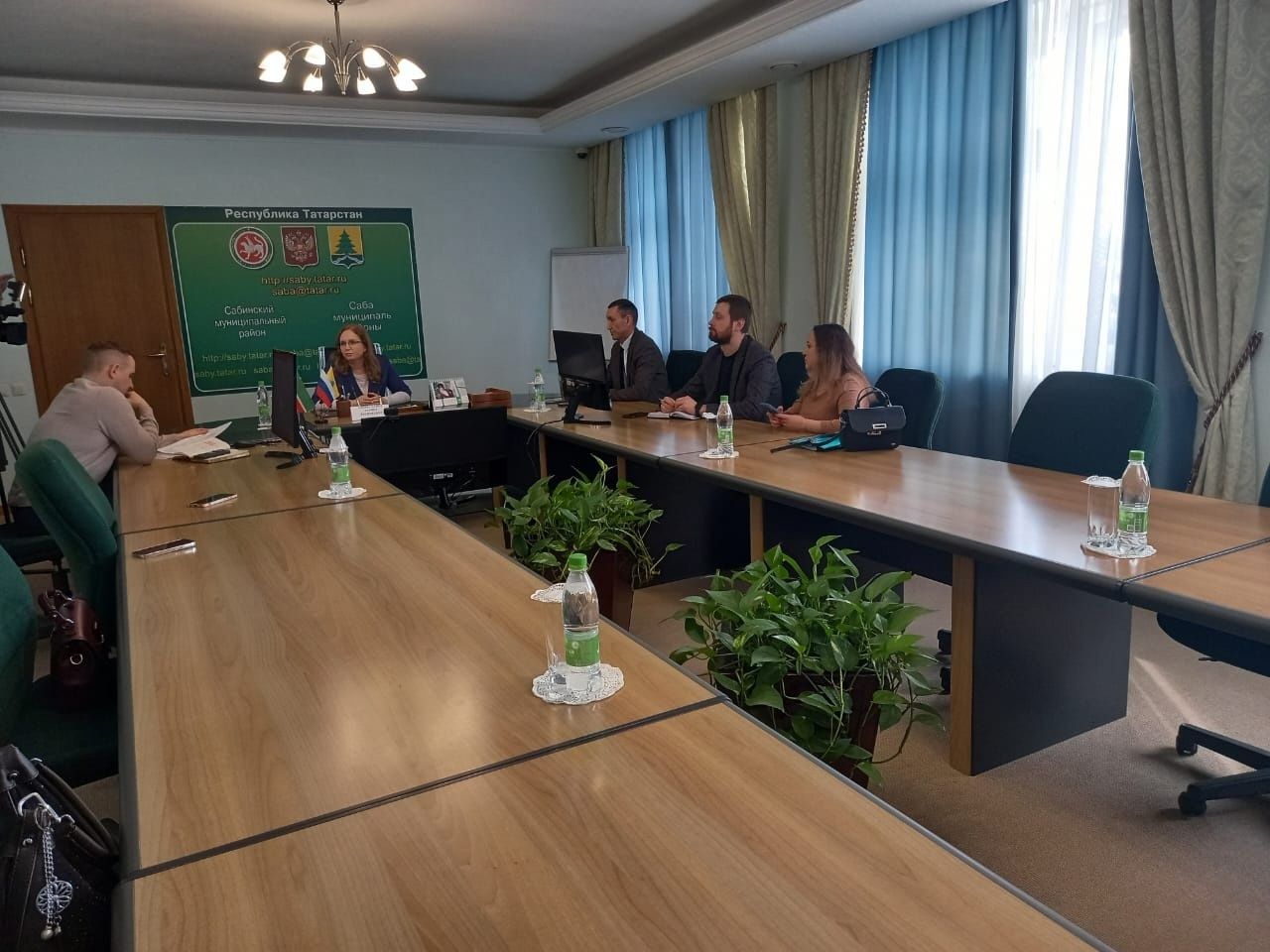 Кичә Татарстан Республикасы Тарифлар буенча Дәүләт комитеты рәисенең беренче урынбасары Лариса Хәбибуллина Саба муниципаль районына эшлекле сәфәр кылды.