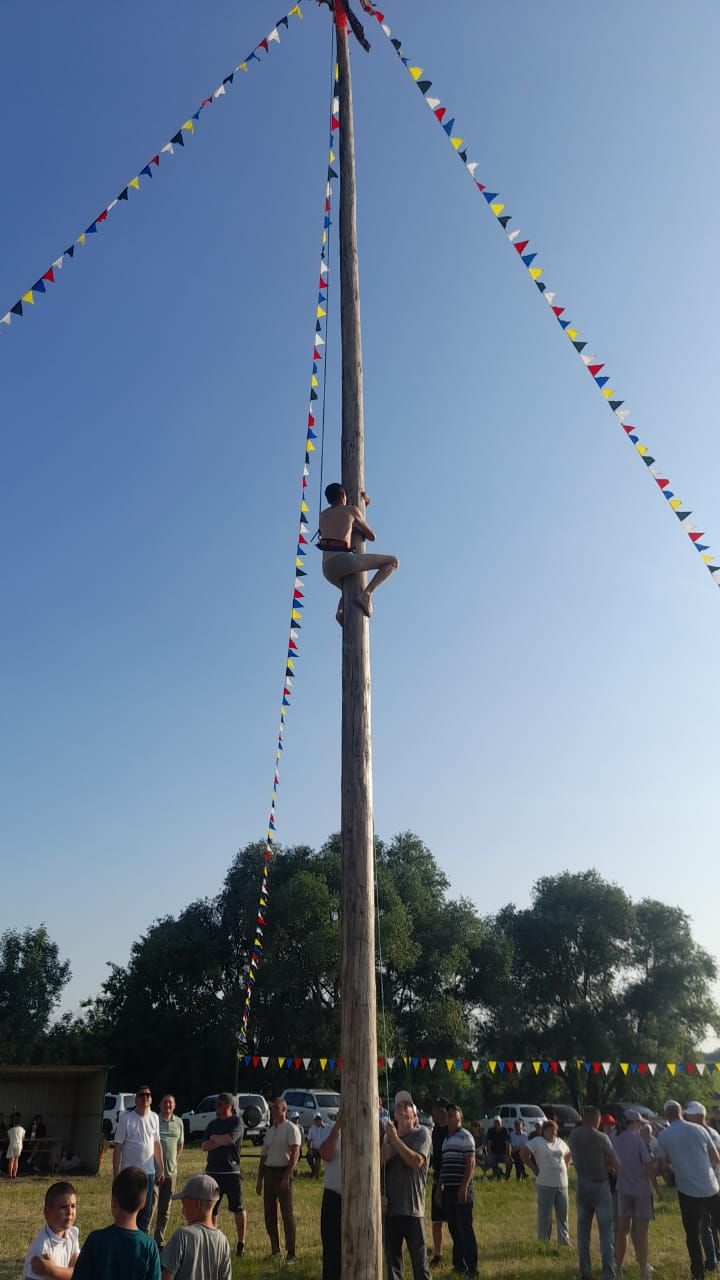 Сатыш авылында милли бәйрәмебез Сабантуйлар узып китте.