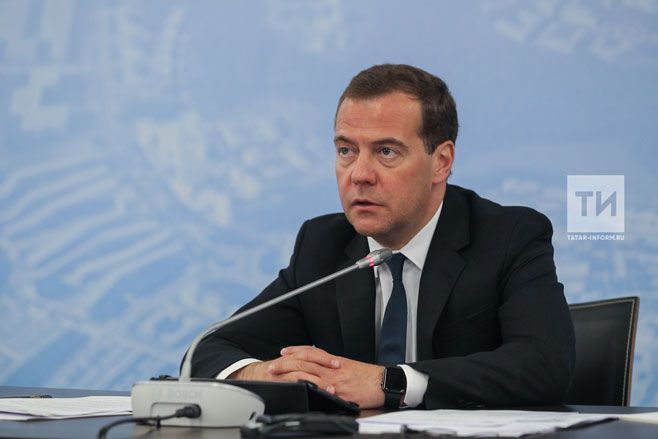 Медведев: Ел саен биш миллион гаилә торак шартларын яхшыртырга тиеш