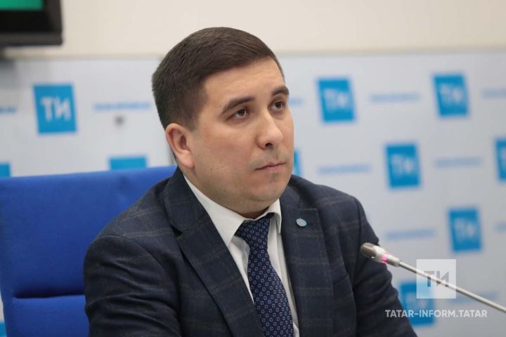 Данис Шакиров: Татарлар сан буенча Россиядә икенче урынны саклап калды